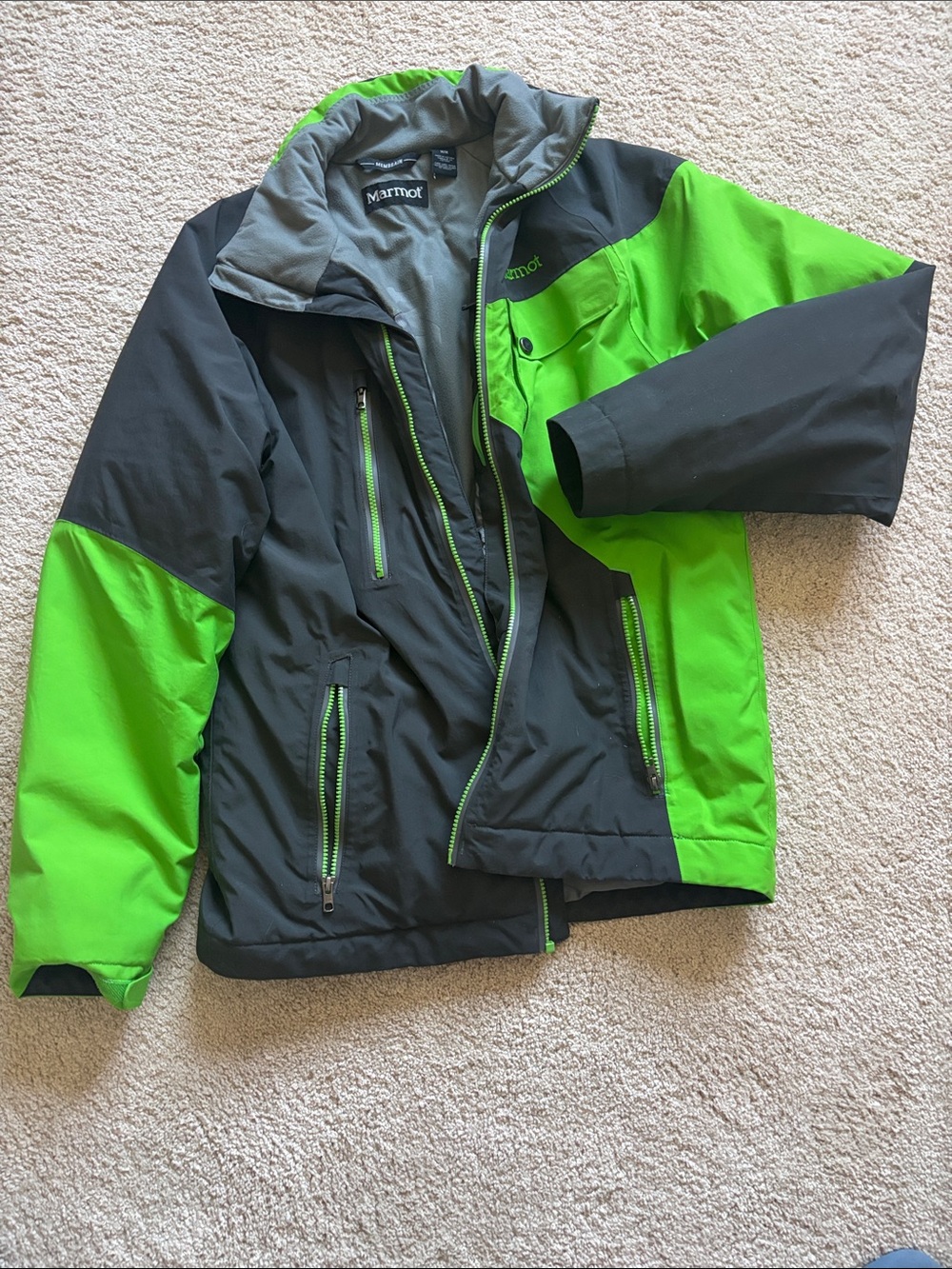 Marmot Name Brand Men’s Winter Jacket. Stylish and warm.